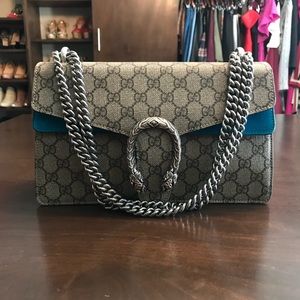 Gucci Dionysus Medium Shoulder Bag